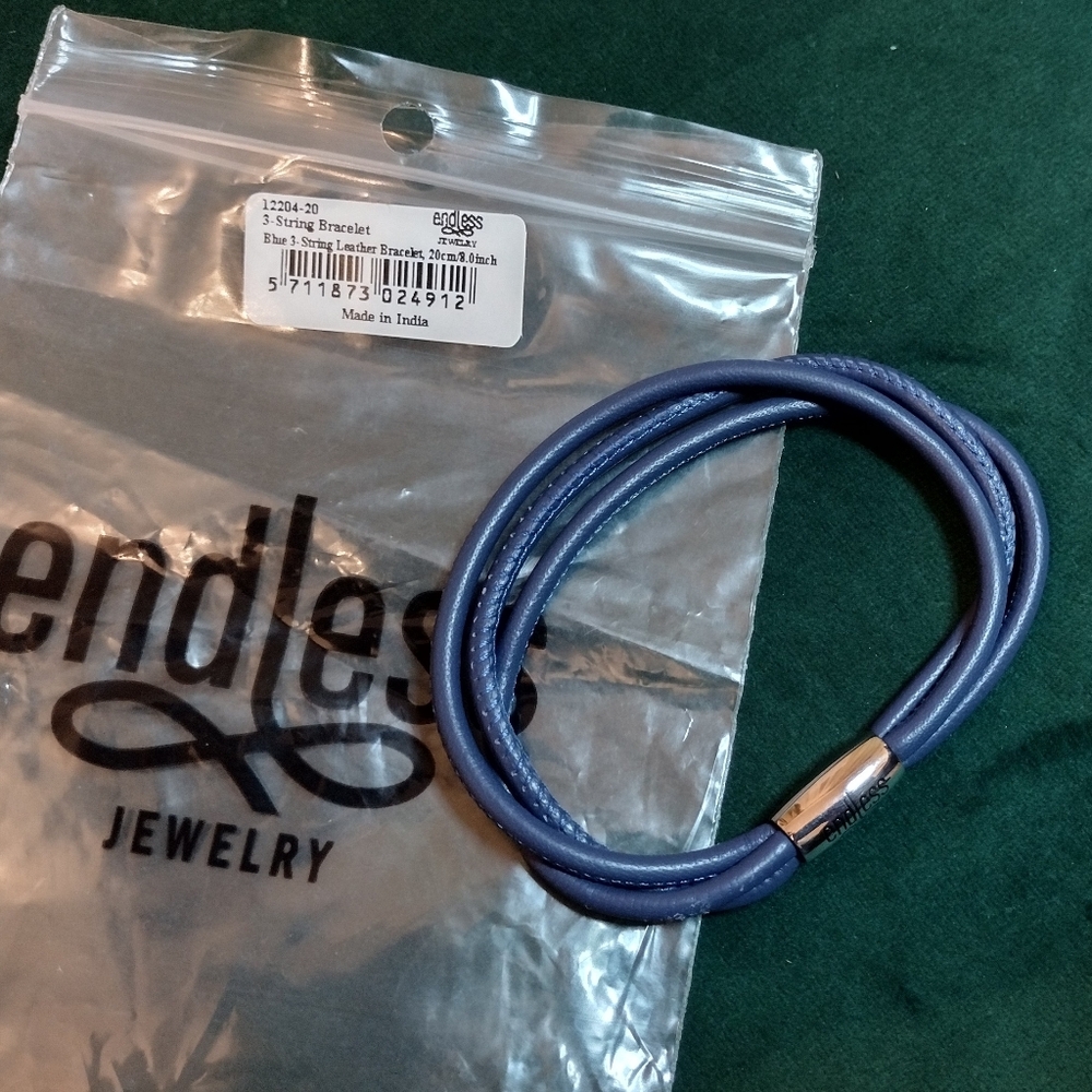 ENDLESS JLo Jewelry Blue 3-string Leather Bracelet
